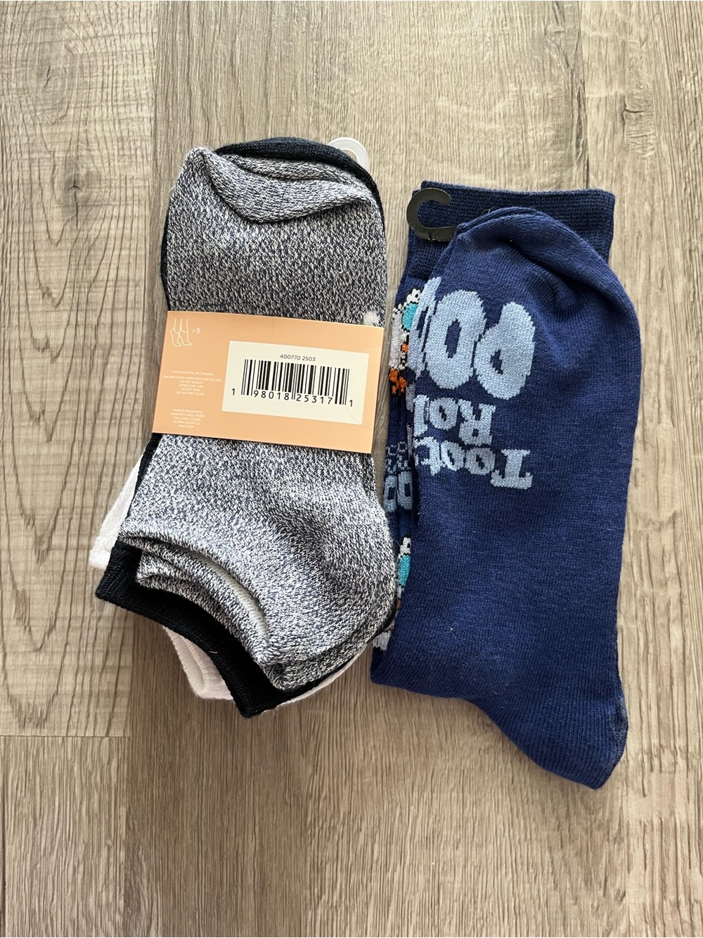 Socks Bundle - Picture 2 of 6